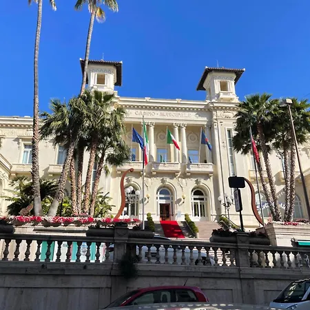 Civico 10 Lägenhet Sanremo