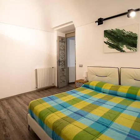 Civico 10 아파트 *